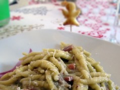 Trofie con speck e crema di carciofi